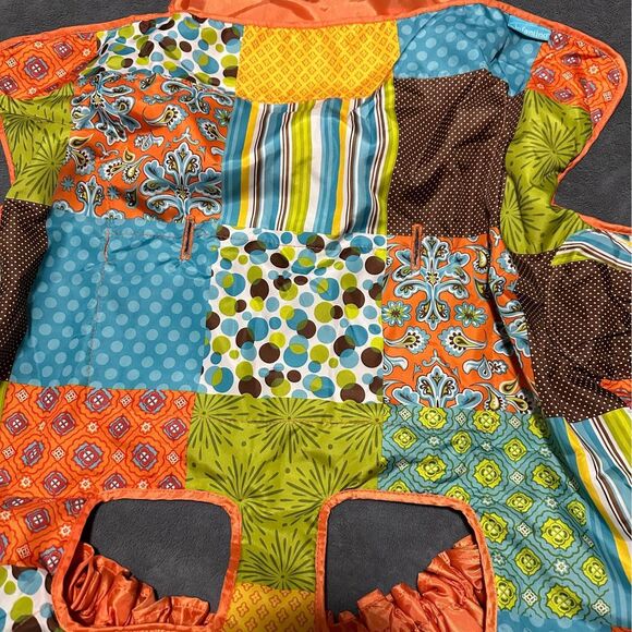 Infantino 2-in-1 Shopping Cart Cover-Orange/Multi - Picture 3 of 6